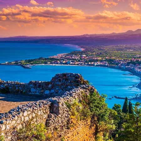 Adalgisa Cosy * Taormina